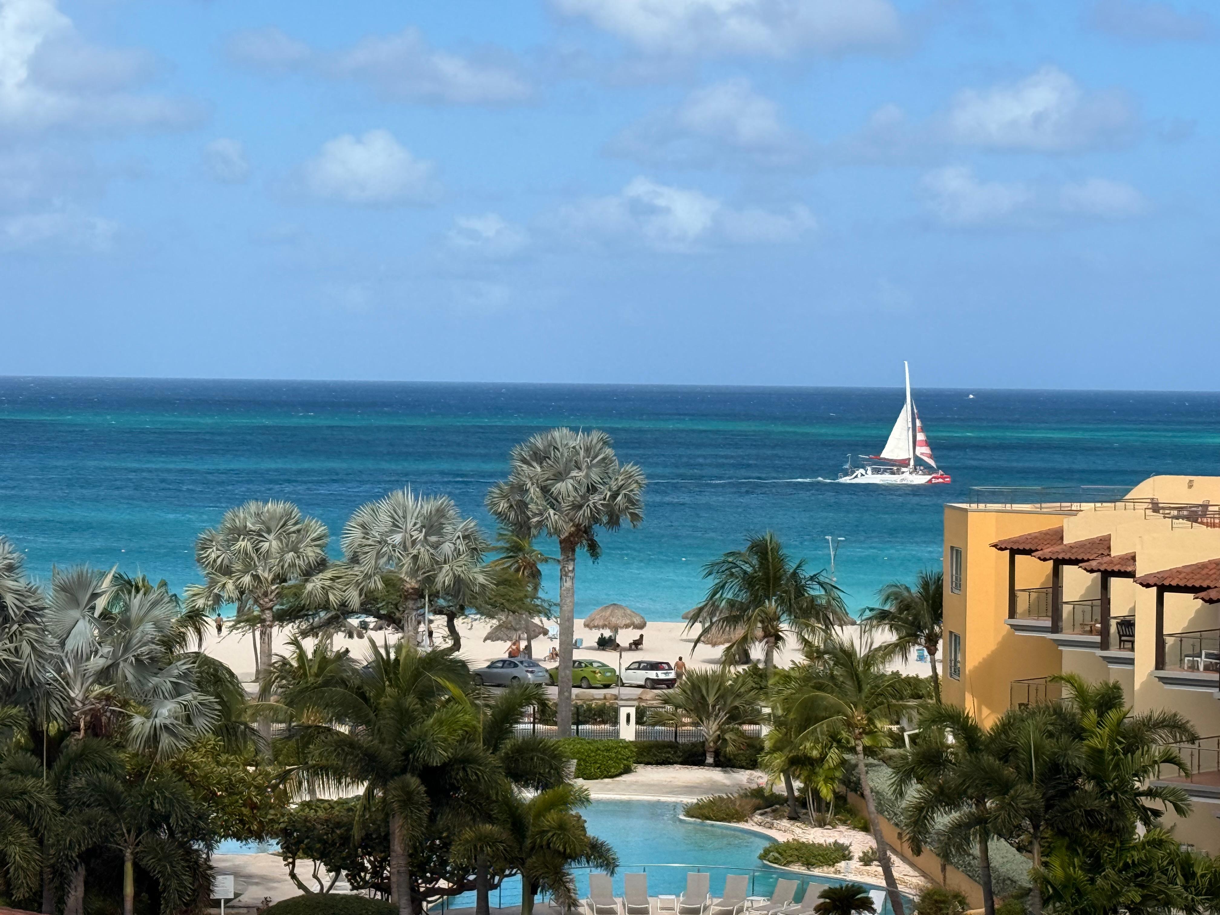 Beautiful views of Eagle beach you see all day from the balcony.
