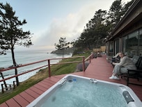 Wonderful view of anchor bay⊠seals, pelicans and everything in between.