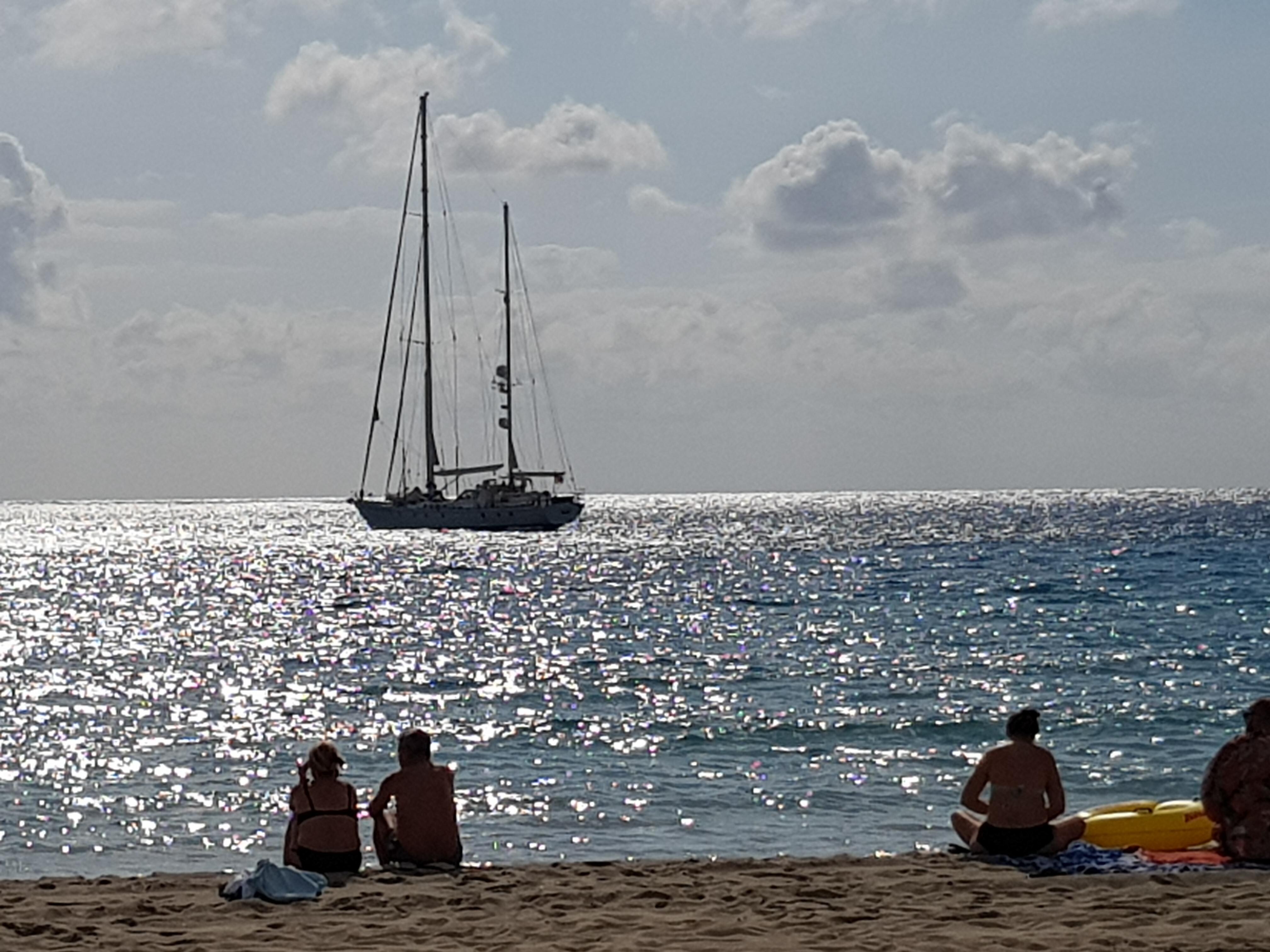 Und immer wieder zieht es Segler in diese Bucht