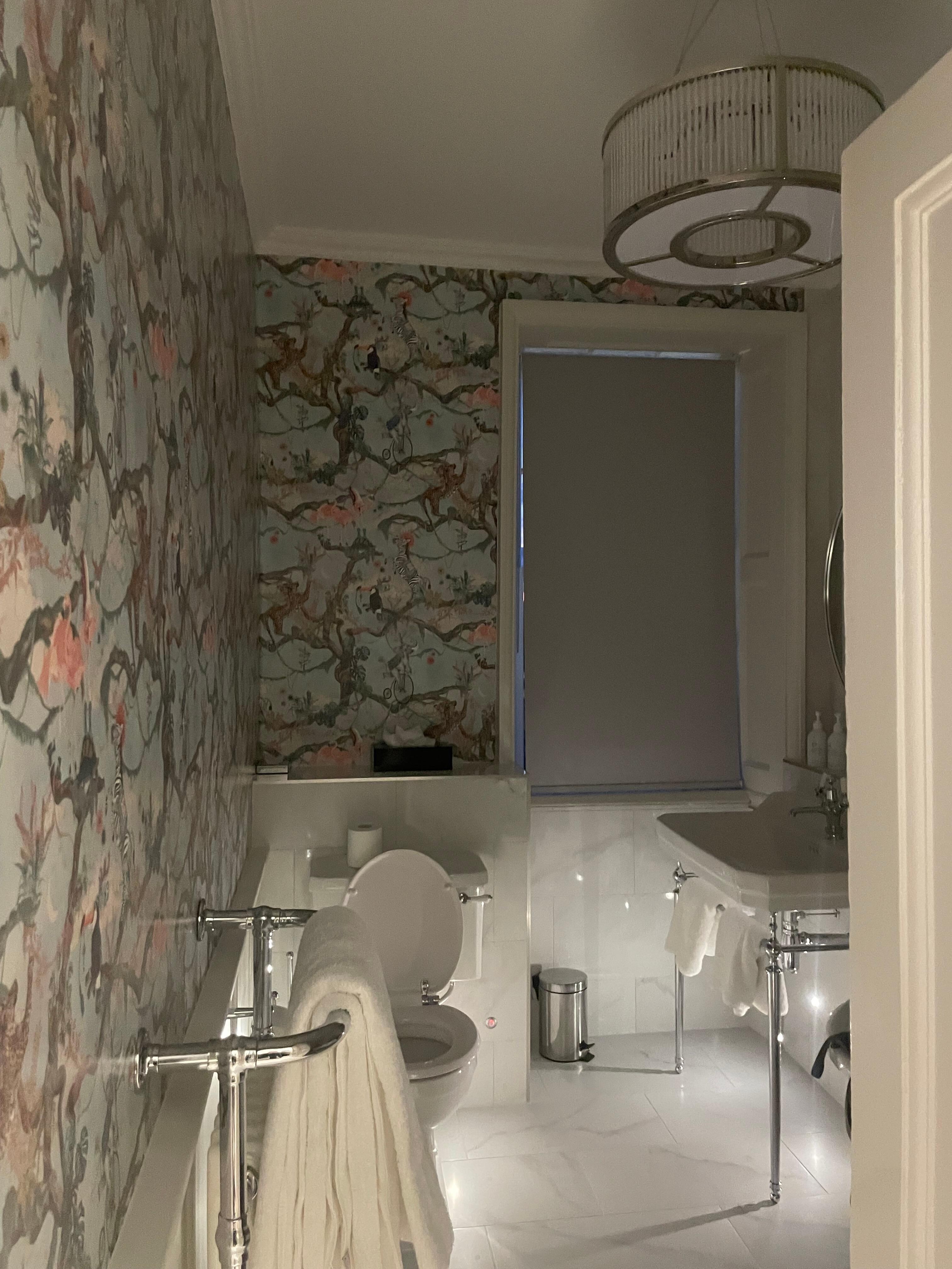 Beautiful bathroom, loved the lighting on the floor incase you woke up in the middle of the night