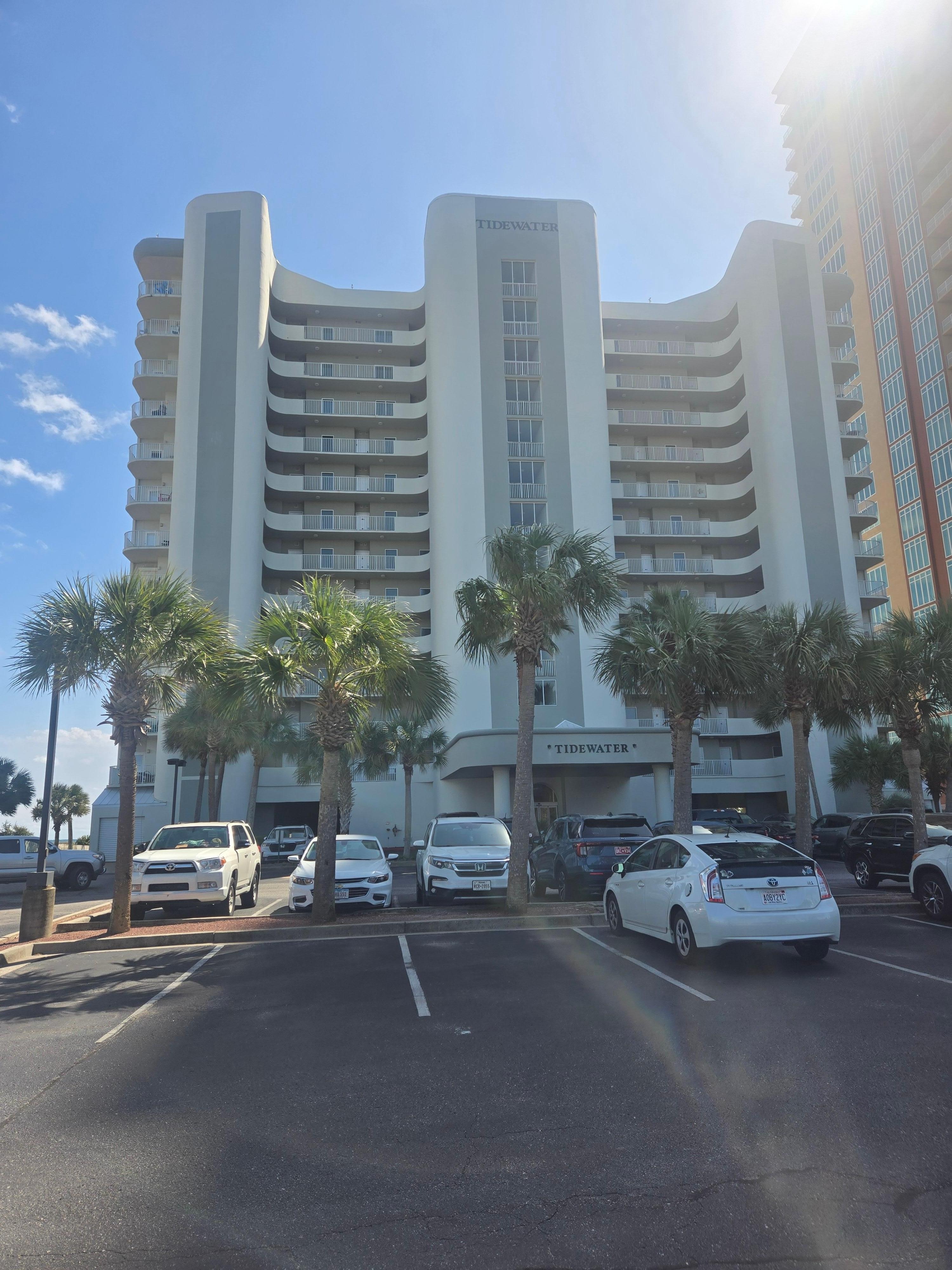 The road view of the condo. 