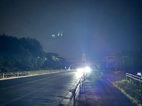 19時過ぎの海洋博公園沿い。真っ暗!(ホテル寄りになると街灯あります)