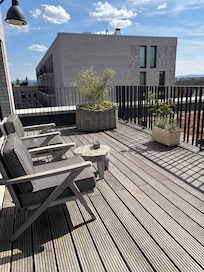 Sundeck suite