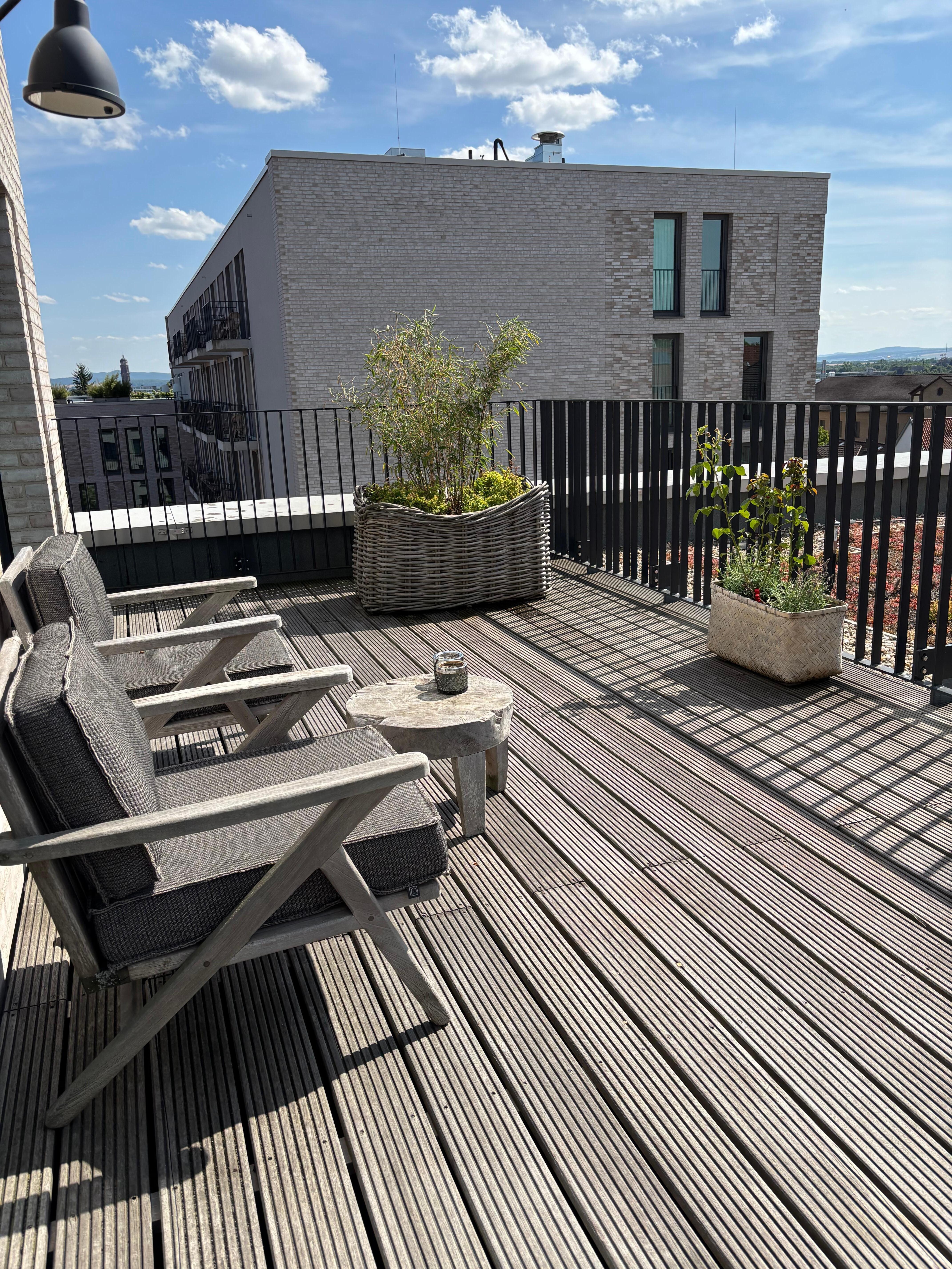 Sundeck suite