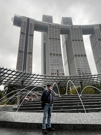 Shopping mall first three floors incredible