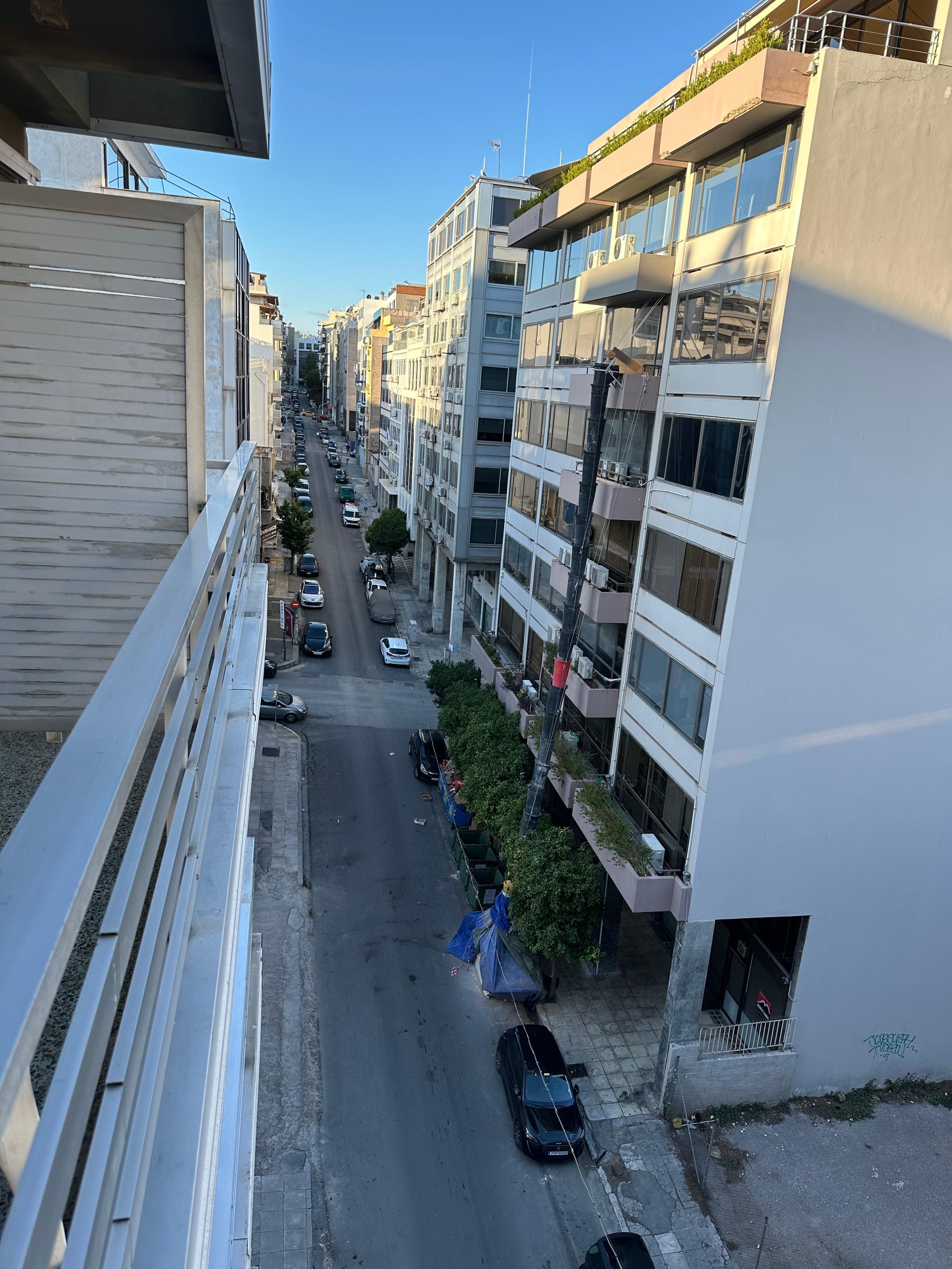 Utsikt fra hotellrommet i 4. etg