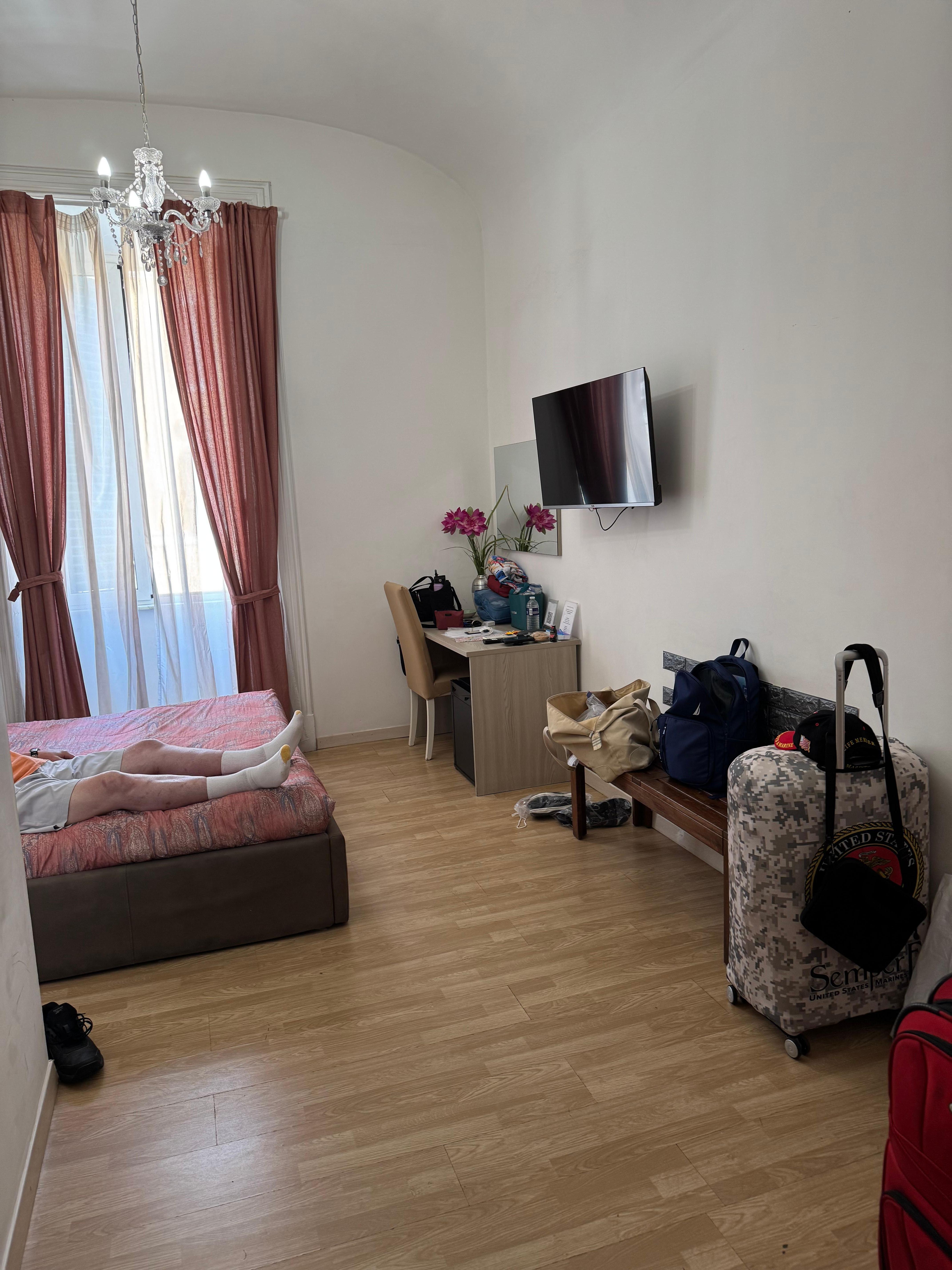 Spacious room 