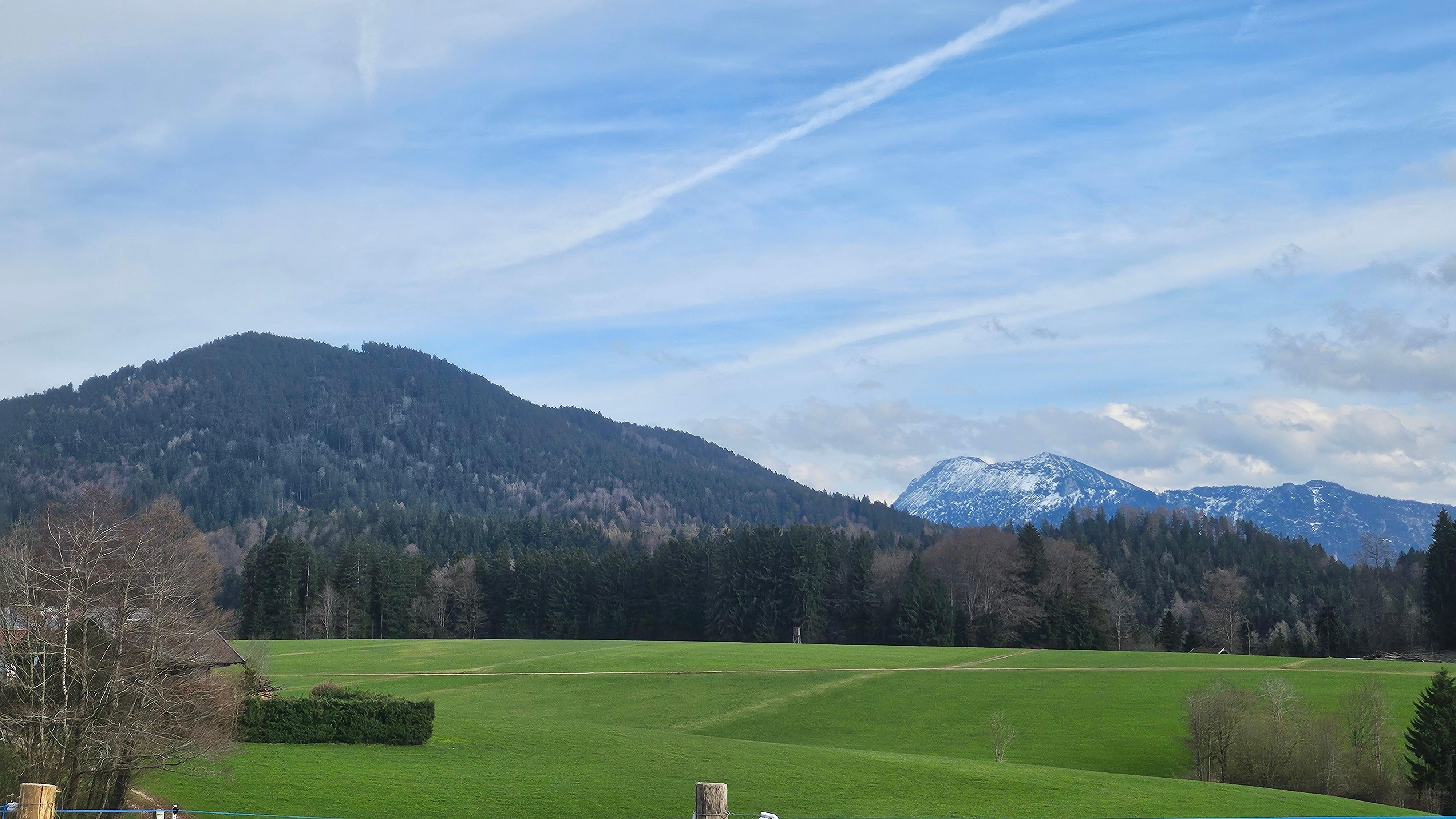 Eine Stunde Wanderweg sehr schöne Aussicht und Landschaft
