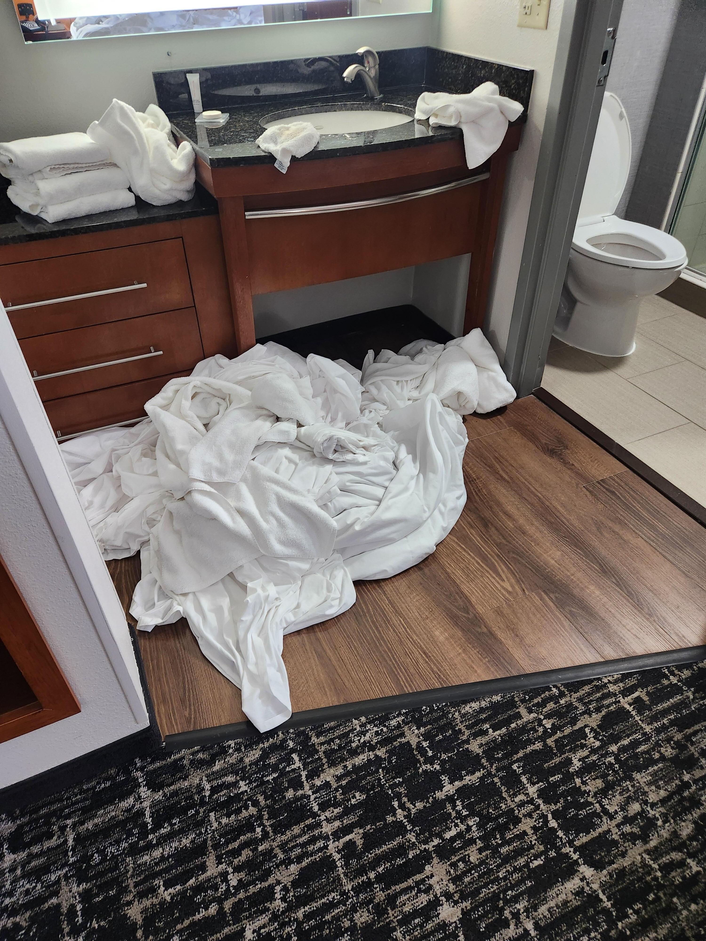 Blonde hair on towels 