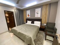 Nice clean room