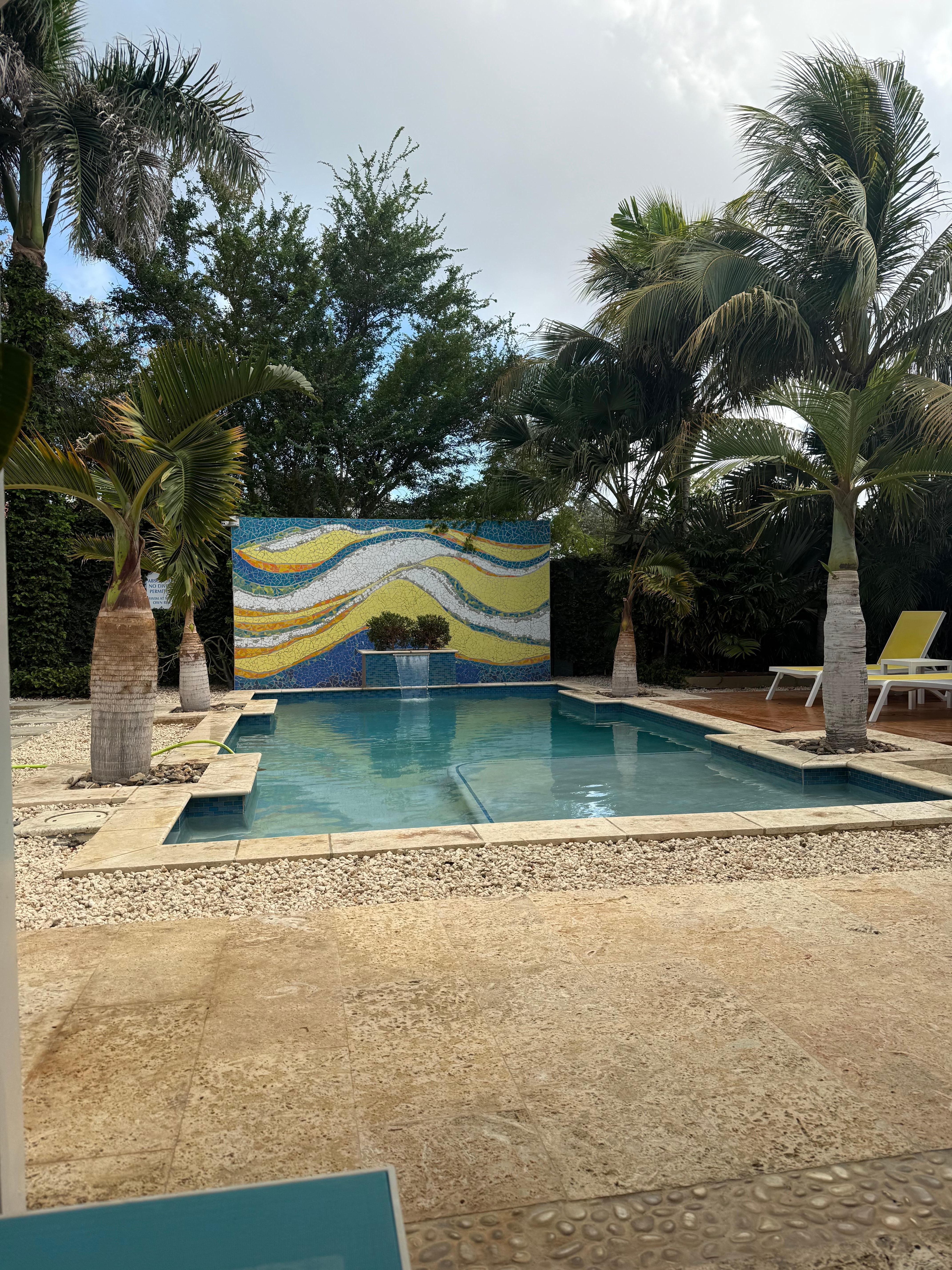 How close the pool is to the room