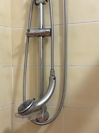 Broken clasp on shower head.
