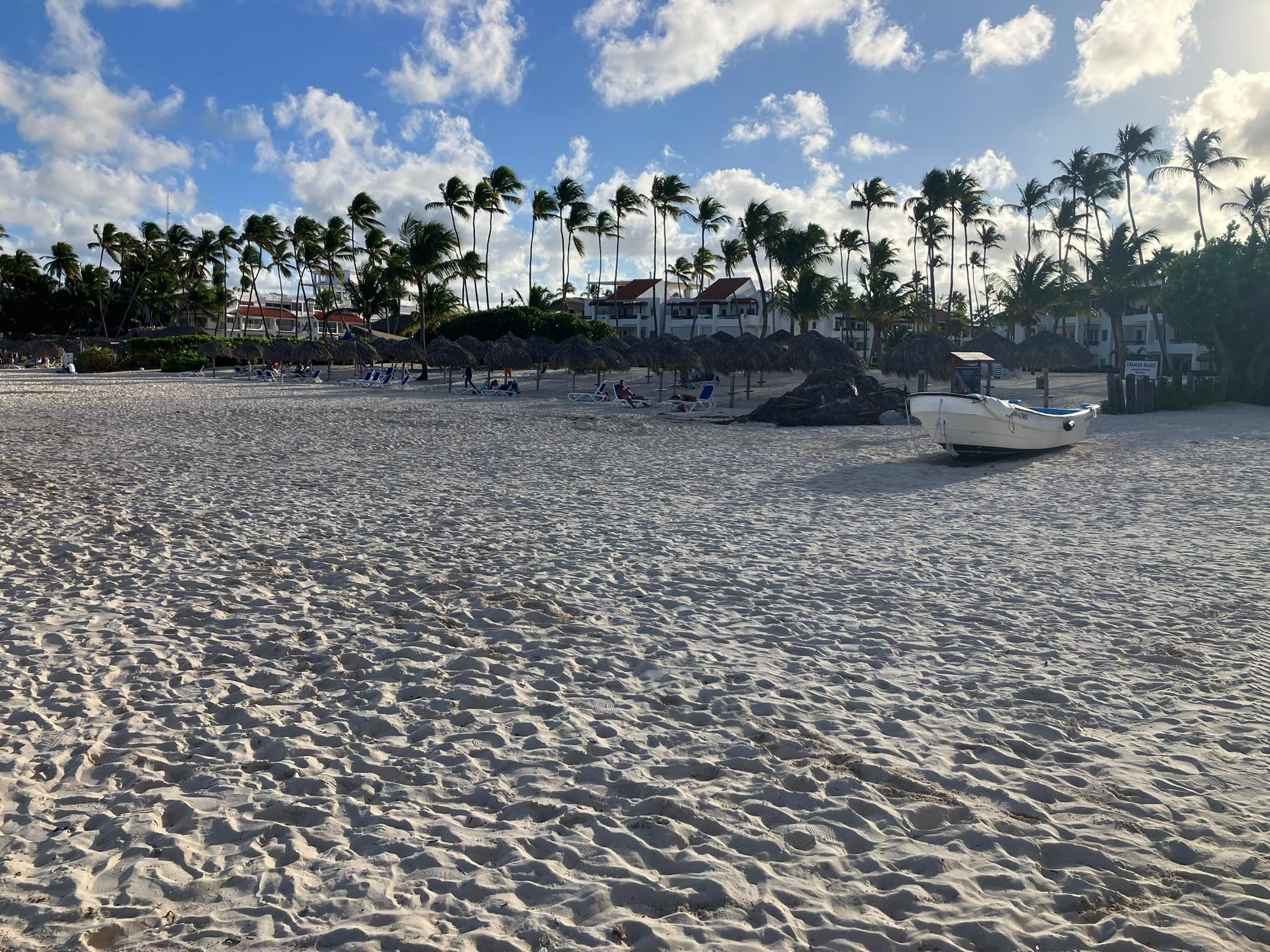 Lots of uncrowded beach.  Many cabanas available at the edge of the property where it meets the beach.