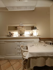 Locale prima colazione