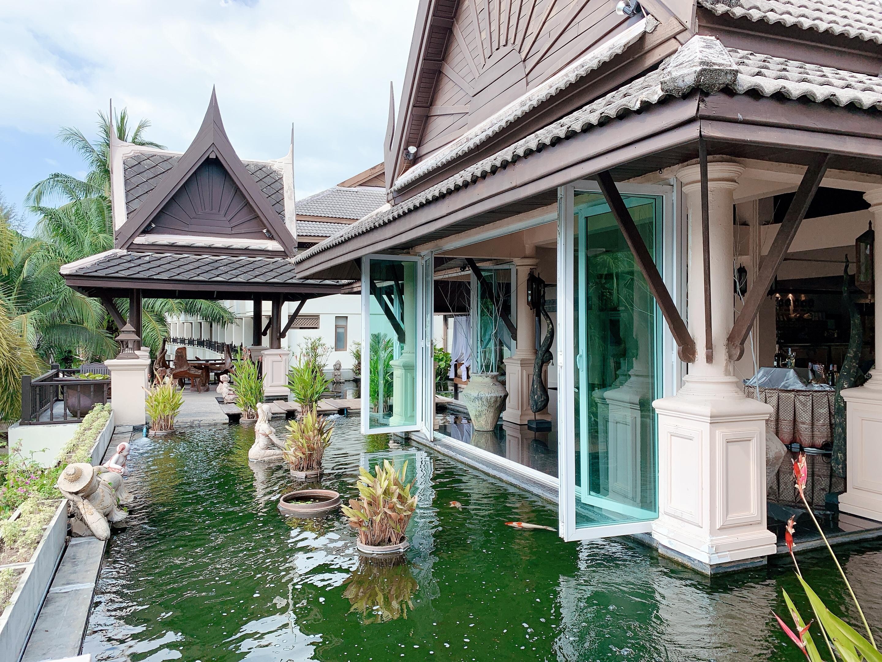 エントランス
風が通り、気持ち良い