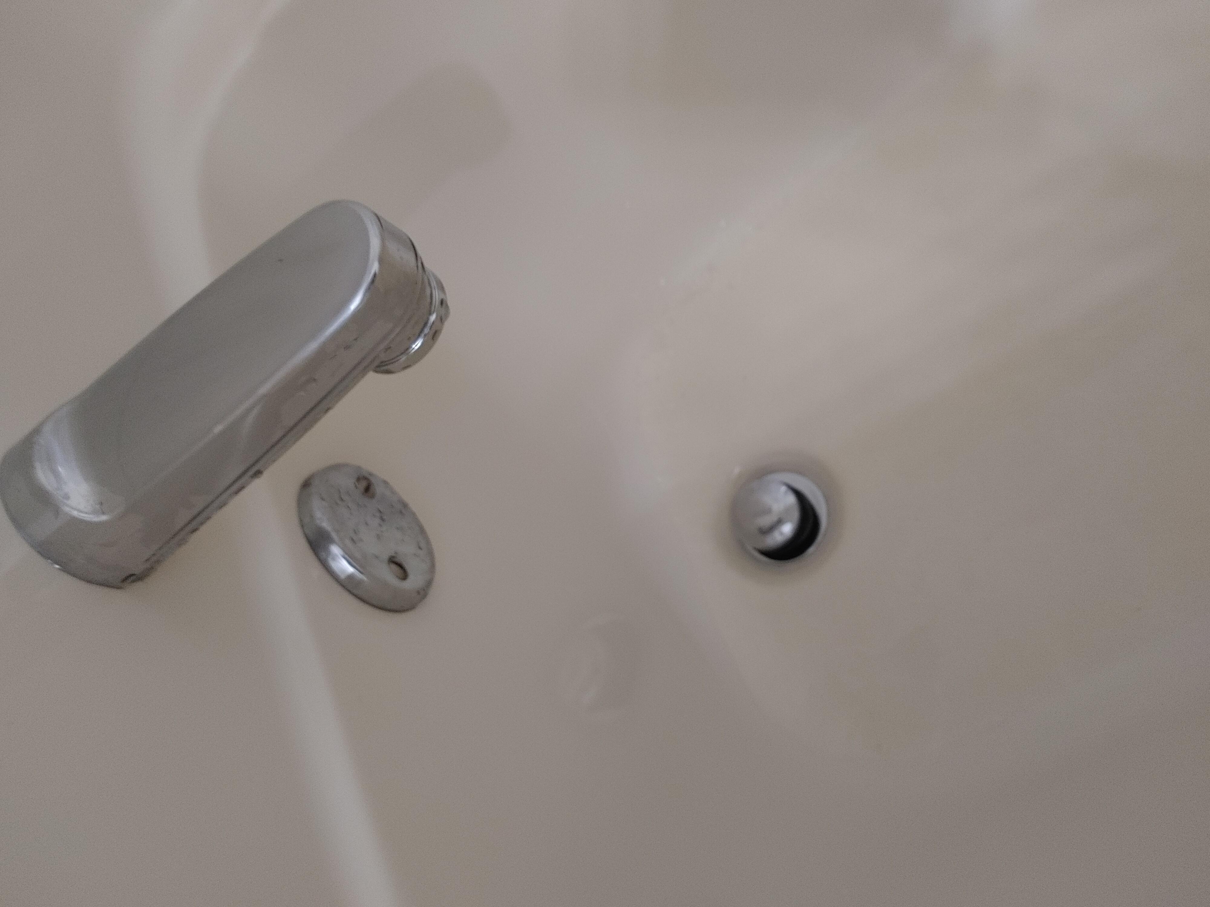 Bathtub