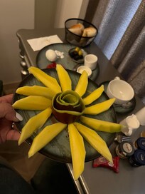 I asked them to slice my mangoes I bought from the supermarket.
