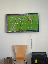 And a real smart tv with all ESPN. Mon night football 😉