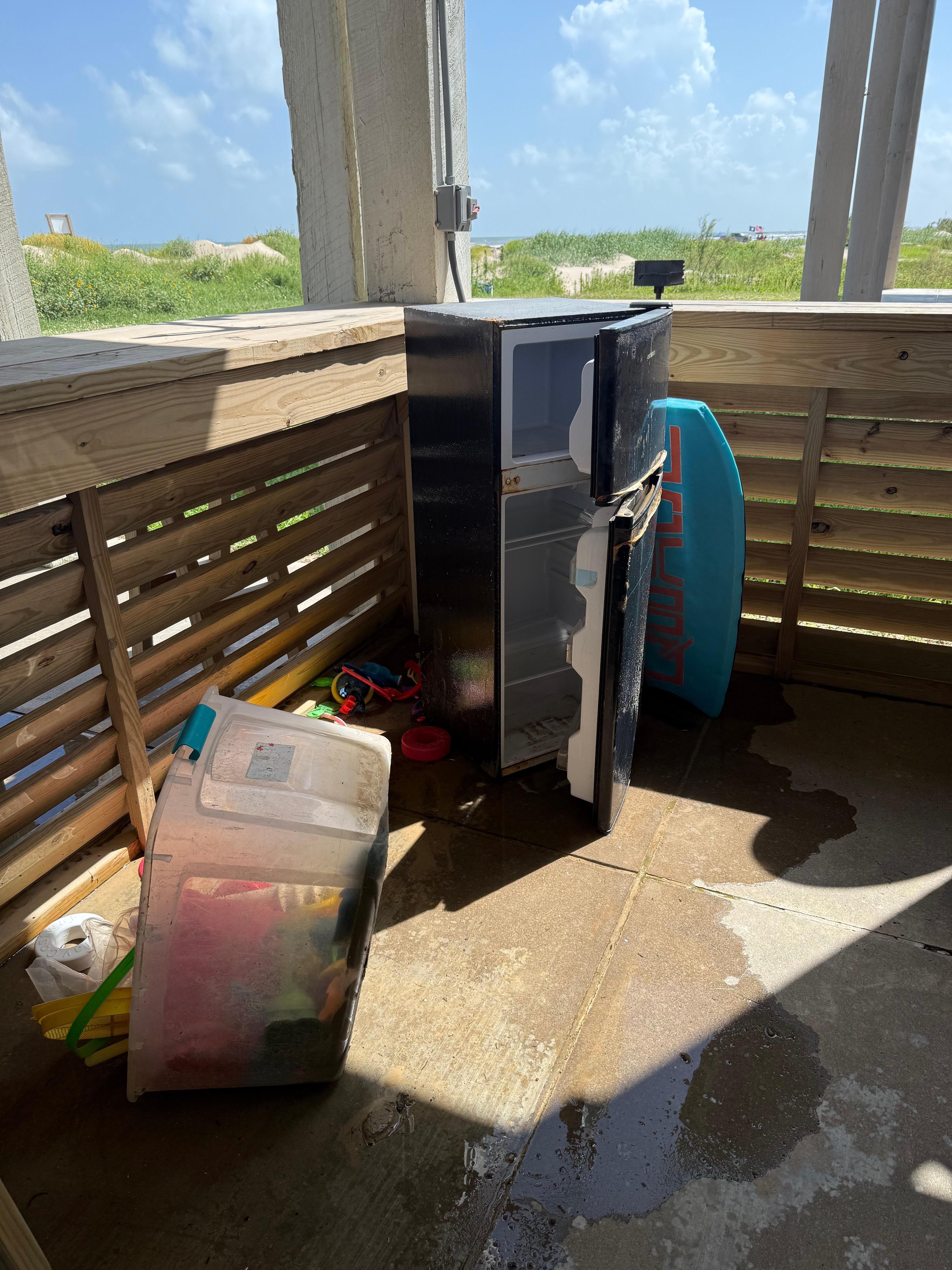 Outdoor fridge (this is how it was when we showed up) 