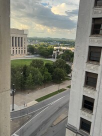 Room 904
