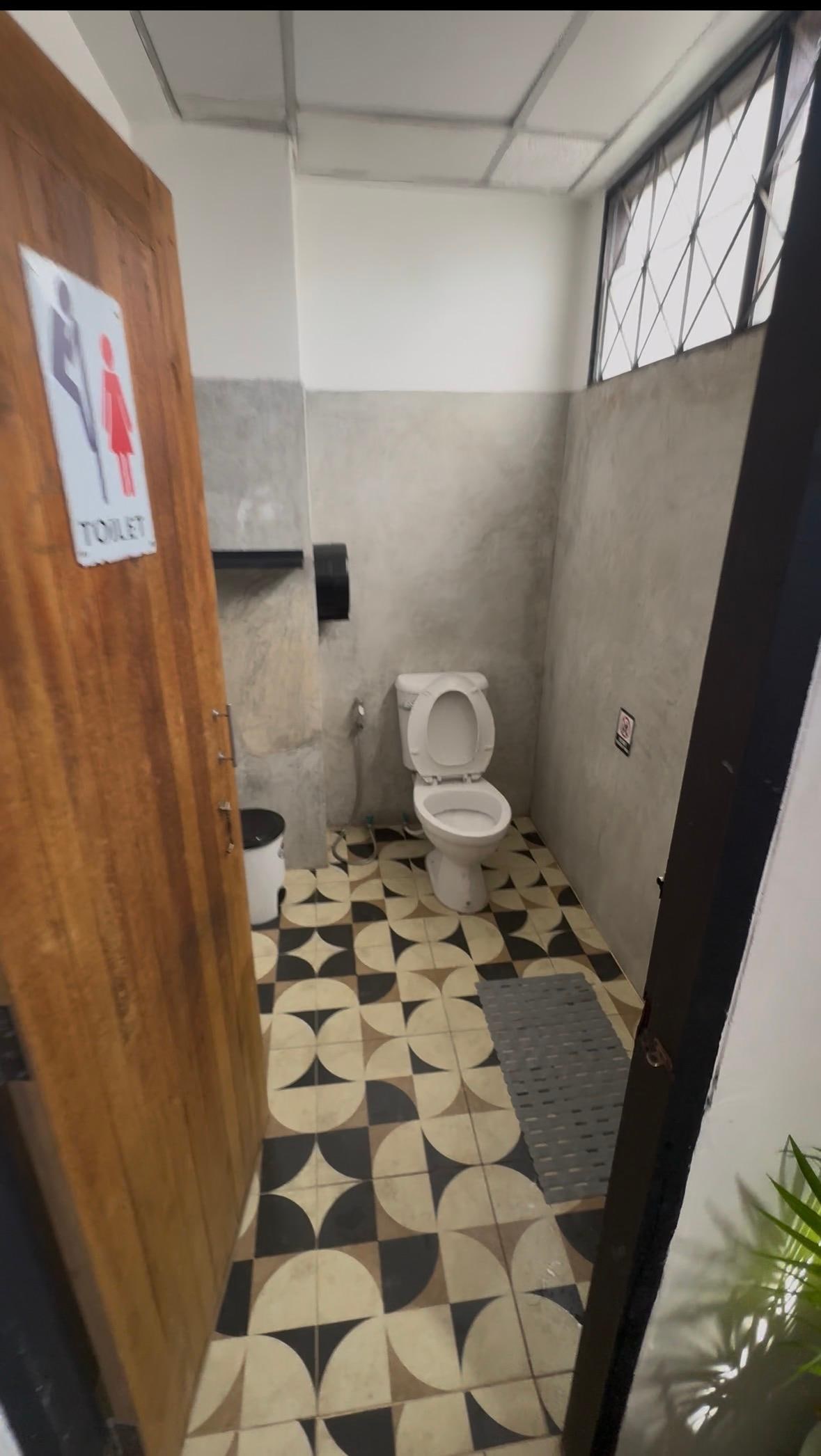 Banheiro de uso coletivo 