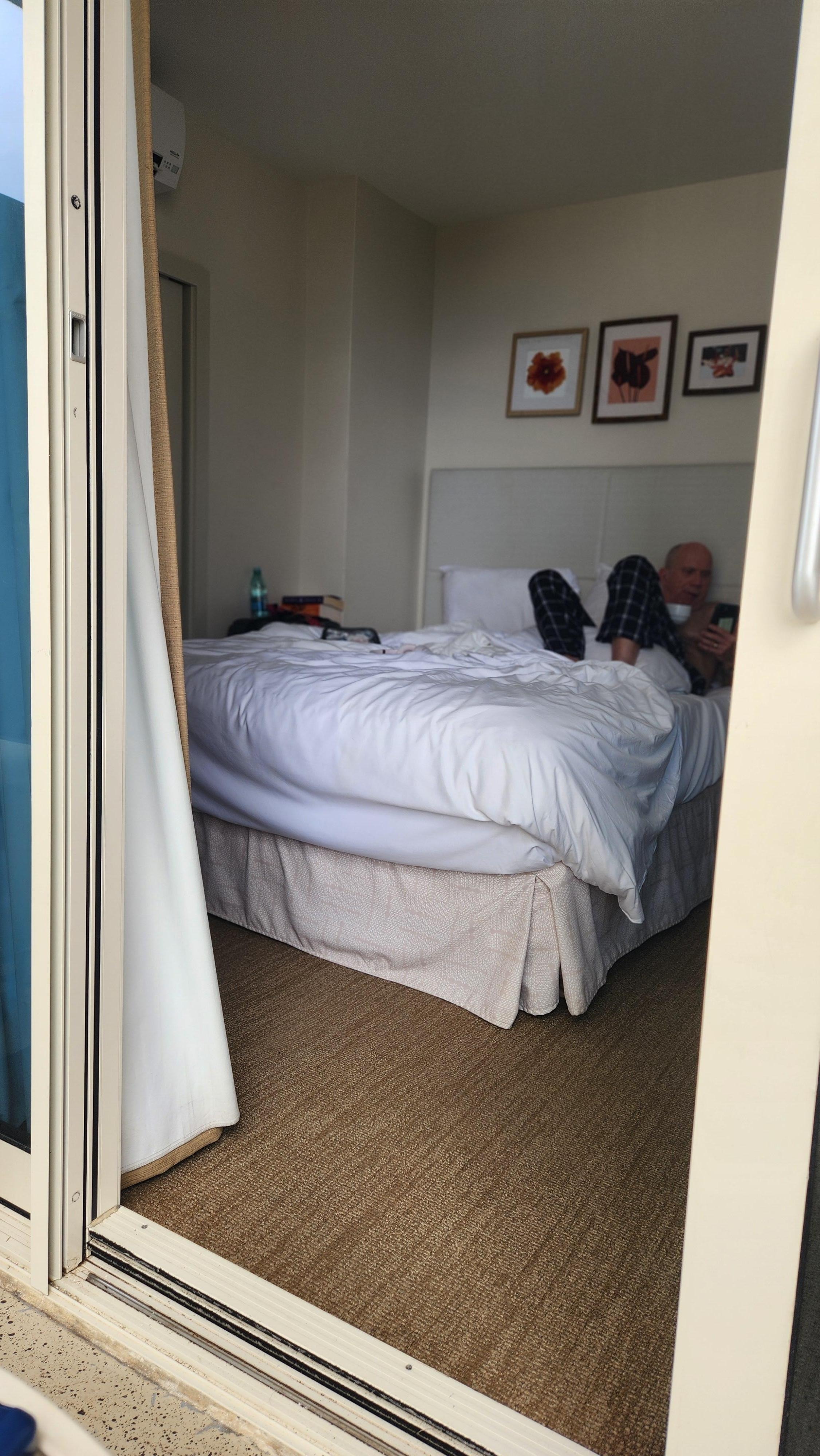 We measured the bed not a queen size. 