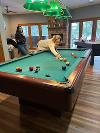 Friendly game of 8-Ball