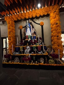 Altar del Día de Muertos, conservando nuestras tradiciones.
