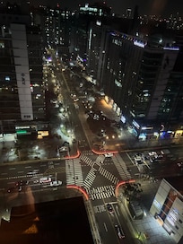19층 객실에서 본 거리뷰