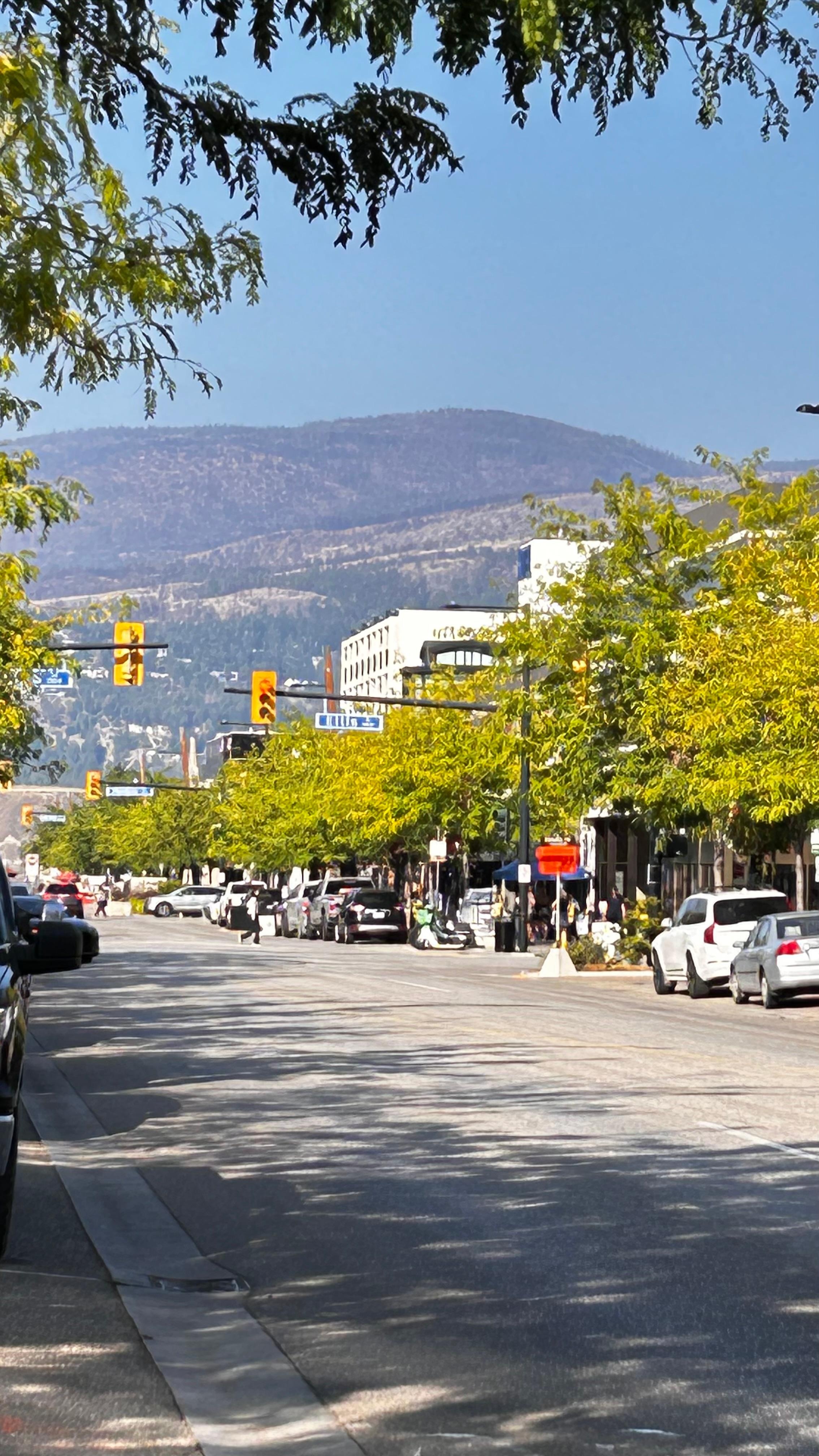 Kelowna street views