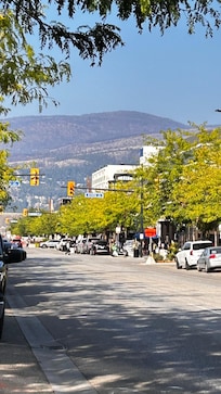 Kelowna street views
