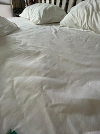 Drap rêche et désagréable