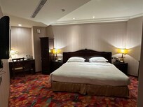 シングル利用の部屋ですが同行者と建物が別になった為アップグレードしてくれた