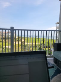 If I have to work from vacation, it was great to do it from this balcony looking at the ocean!