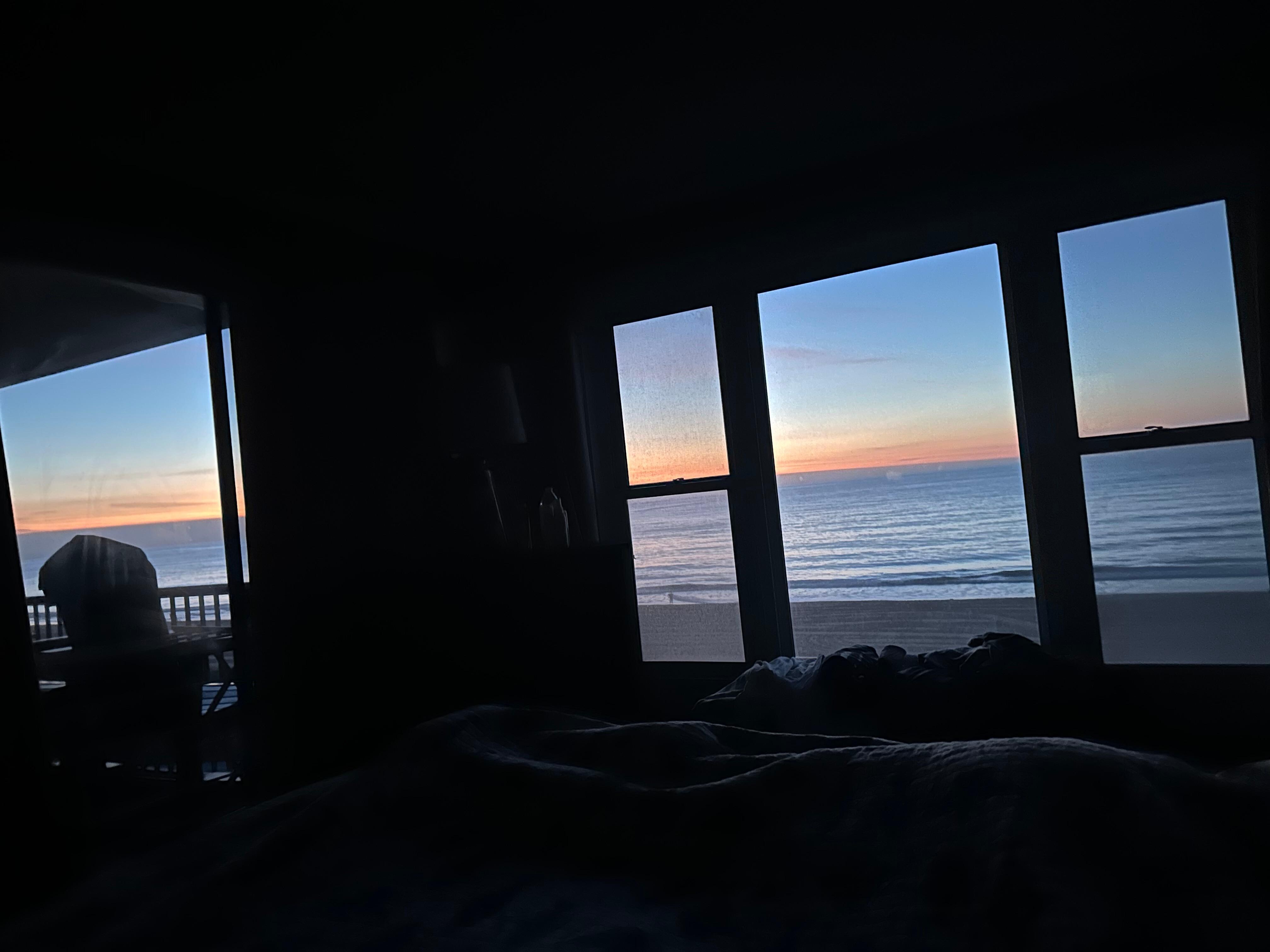 Wakey wakey!  It’s going to be a beautiful day!!