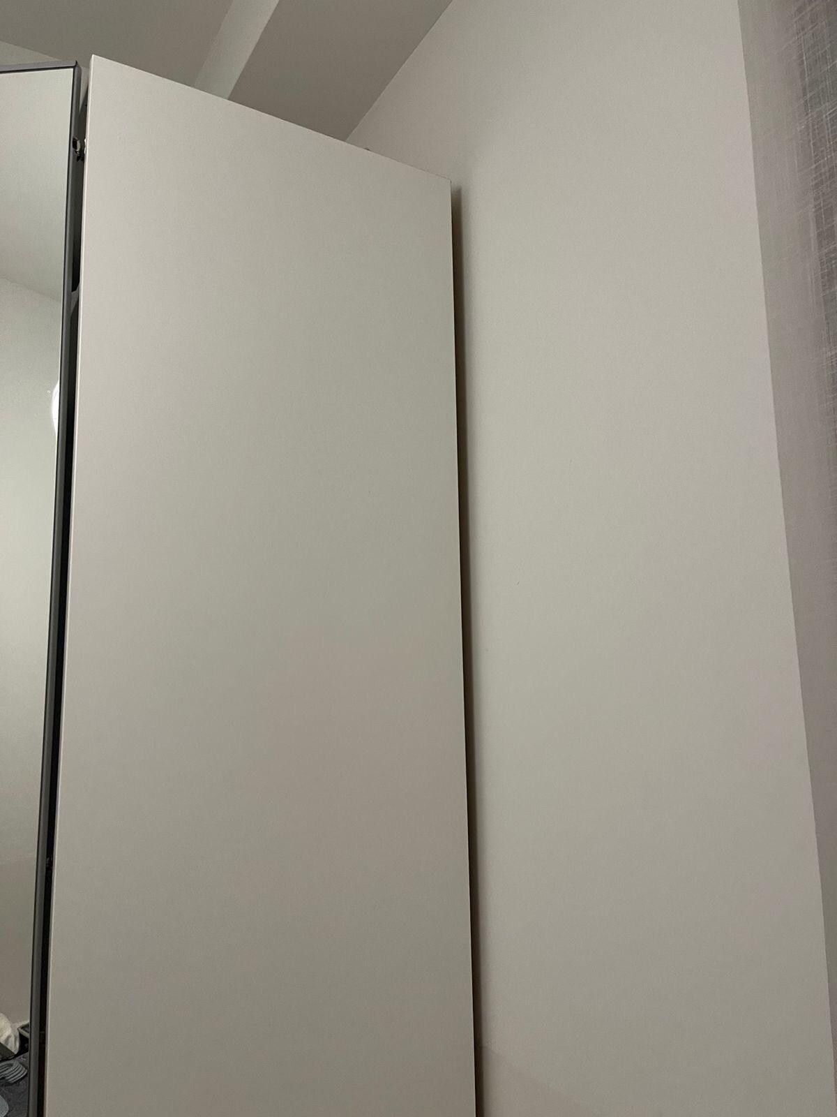 Clóset o Ropero que no cierra.