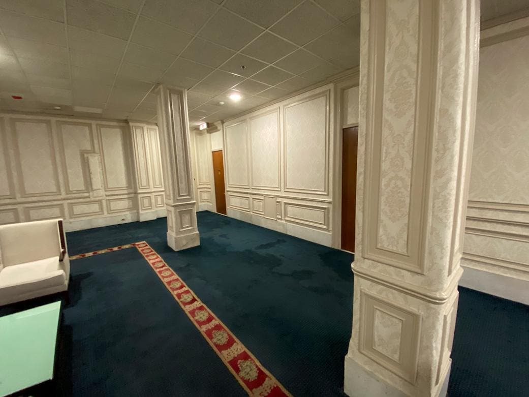 Very cushiony carpet