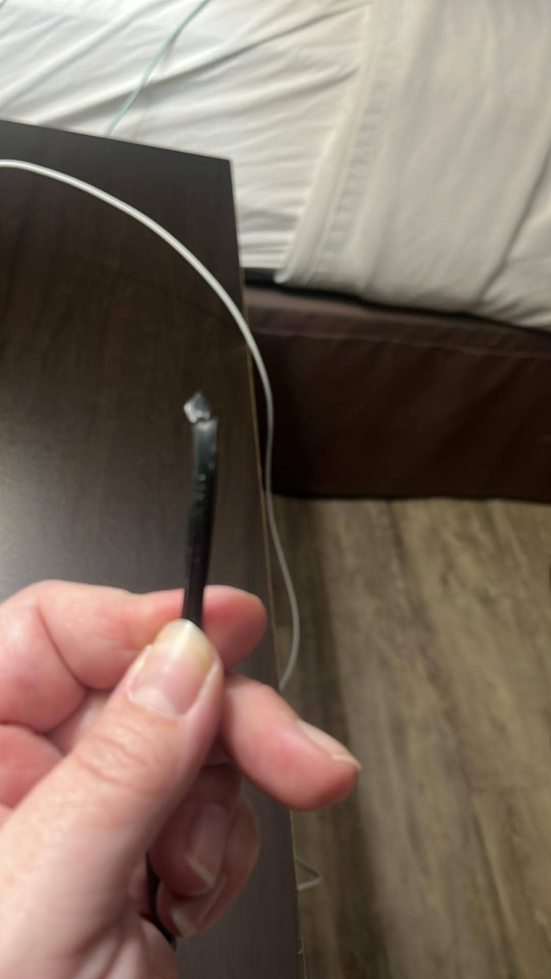 The phone line someone cut. 