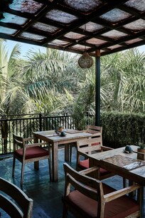 Upstairs restaurant, excellent morning breakfast.