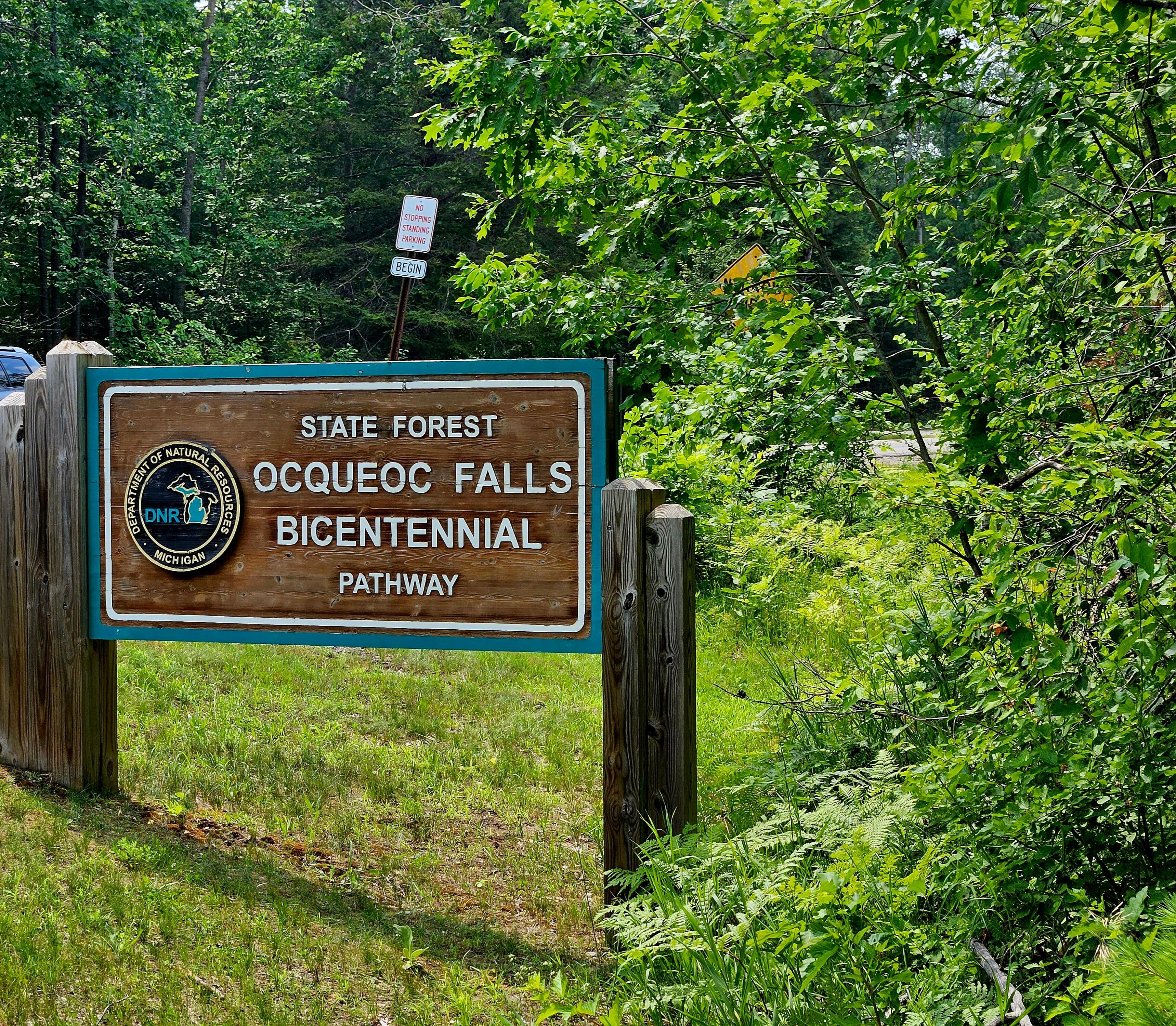 Falls we visited about 30 to 40 minutes away.