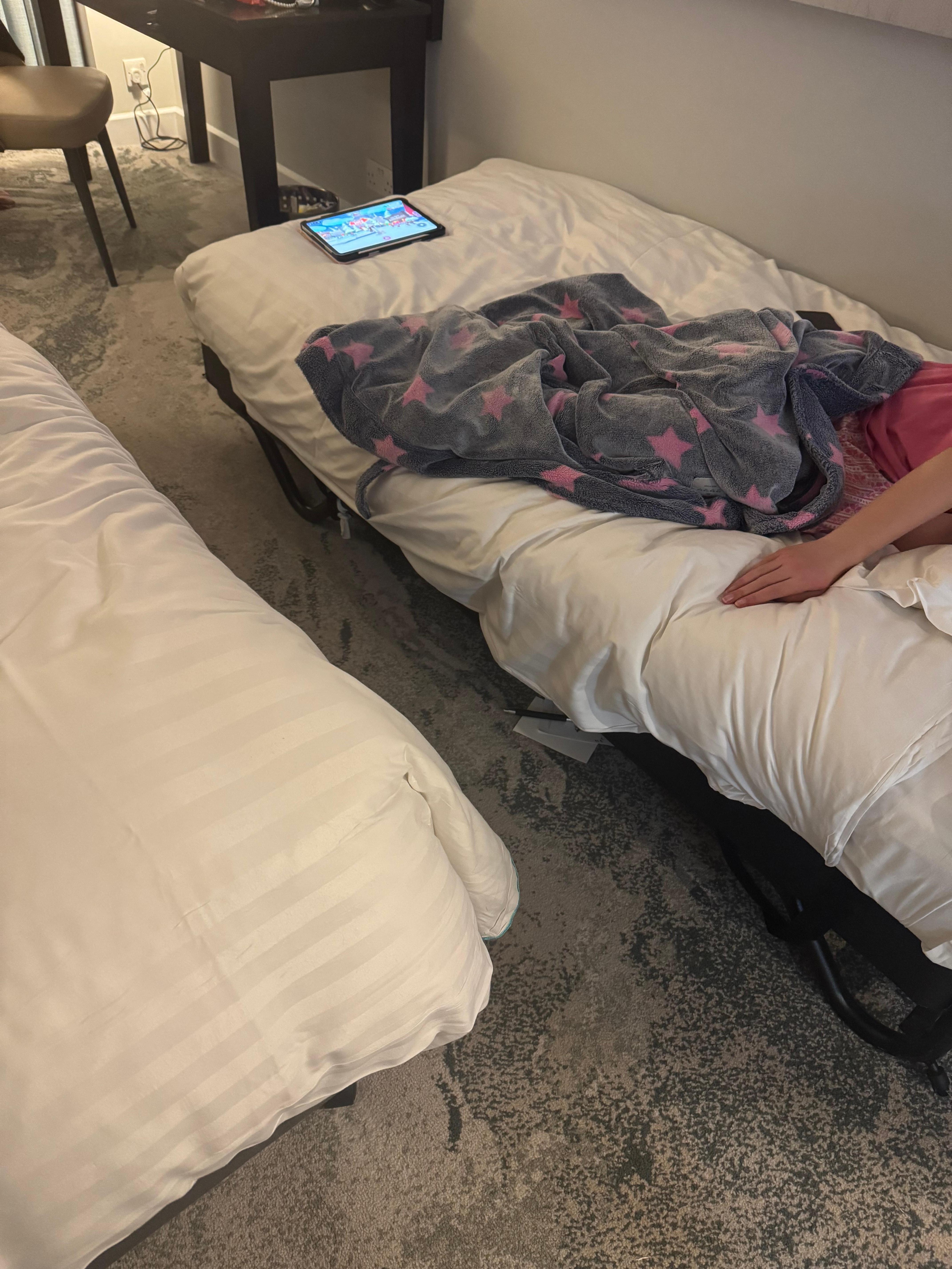 Roll out bed as room was not prepared for 3 people 