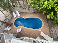 Private pool