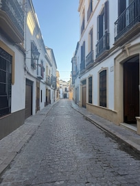 A wuiet laneway
