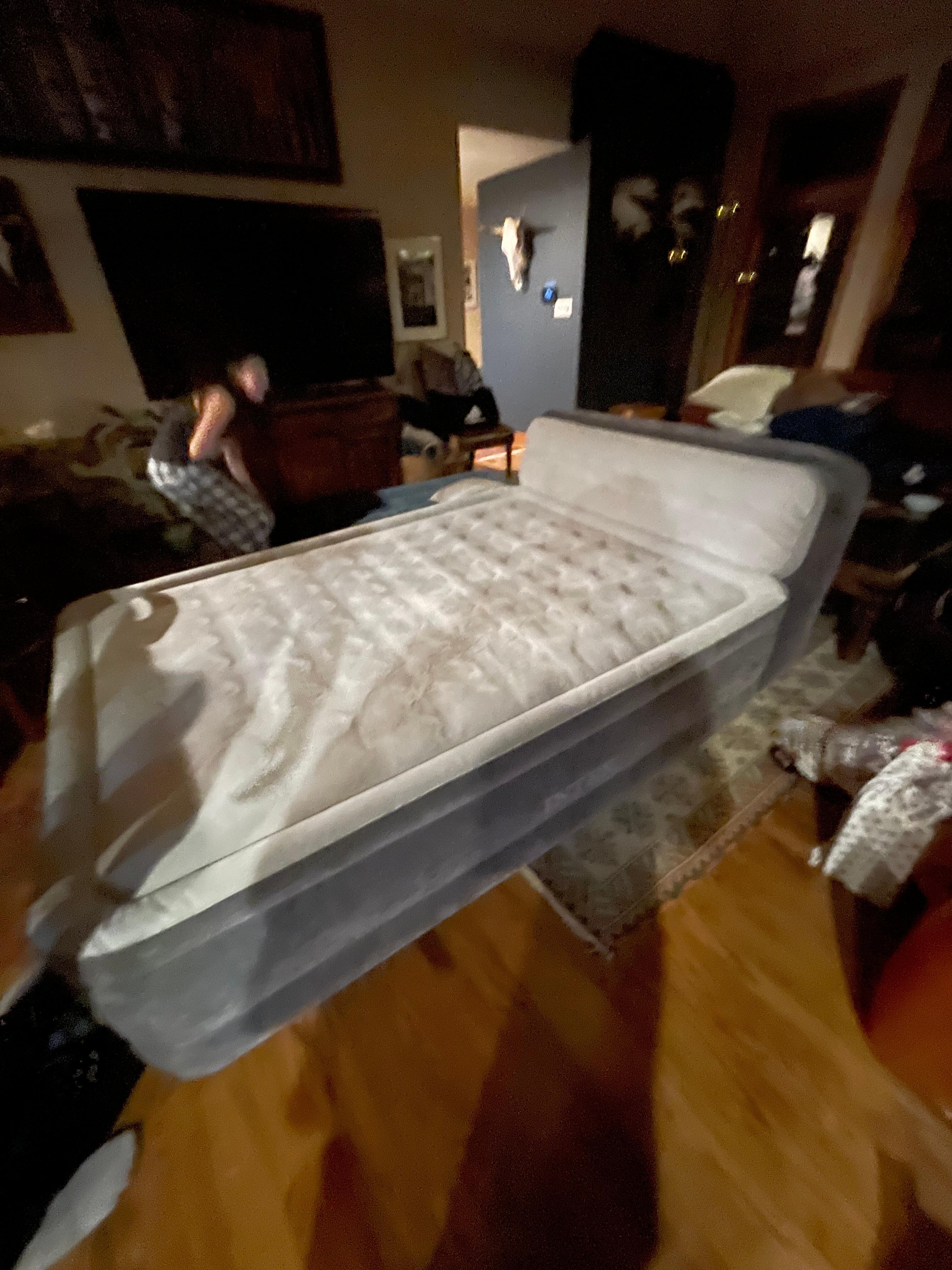 The living room was so spacious! We were able to place two queen sized air mattresses in there, in addition to a couch able to sleep 2 or 3!