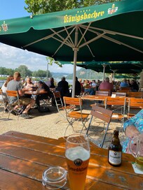 En kort spasertur til Biergaten ved Deutsche Eck