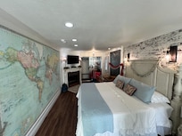 Gorgeous decor and super comfy bed.