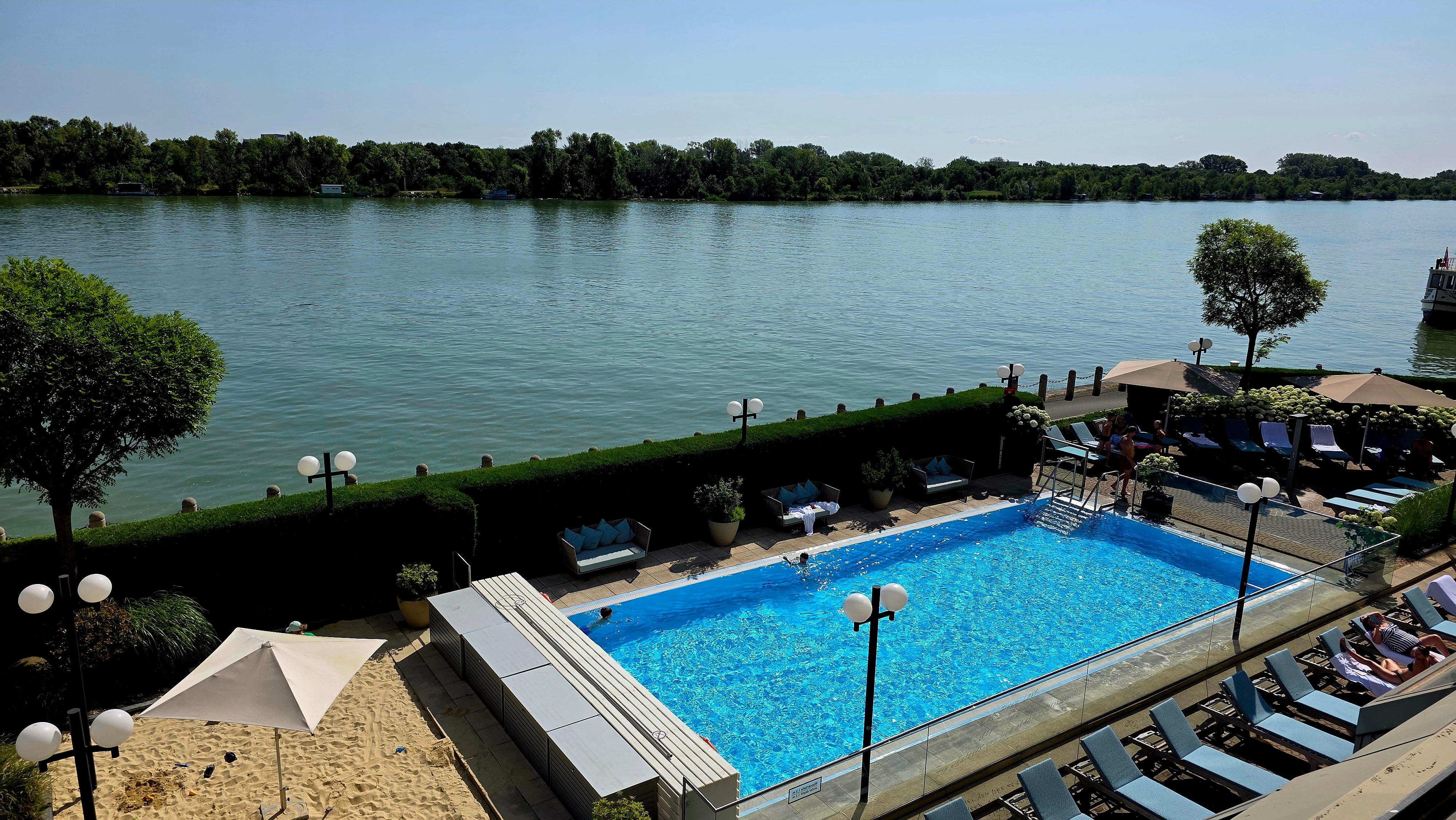 AuĂenpool