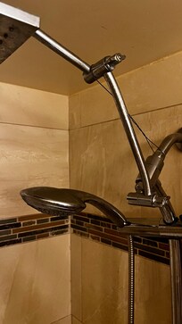 Shower with wire holding it