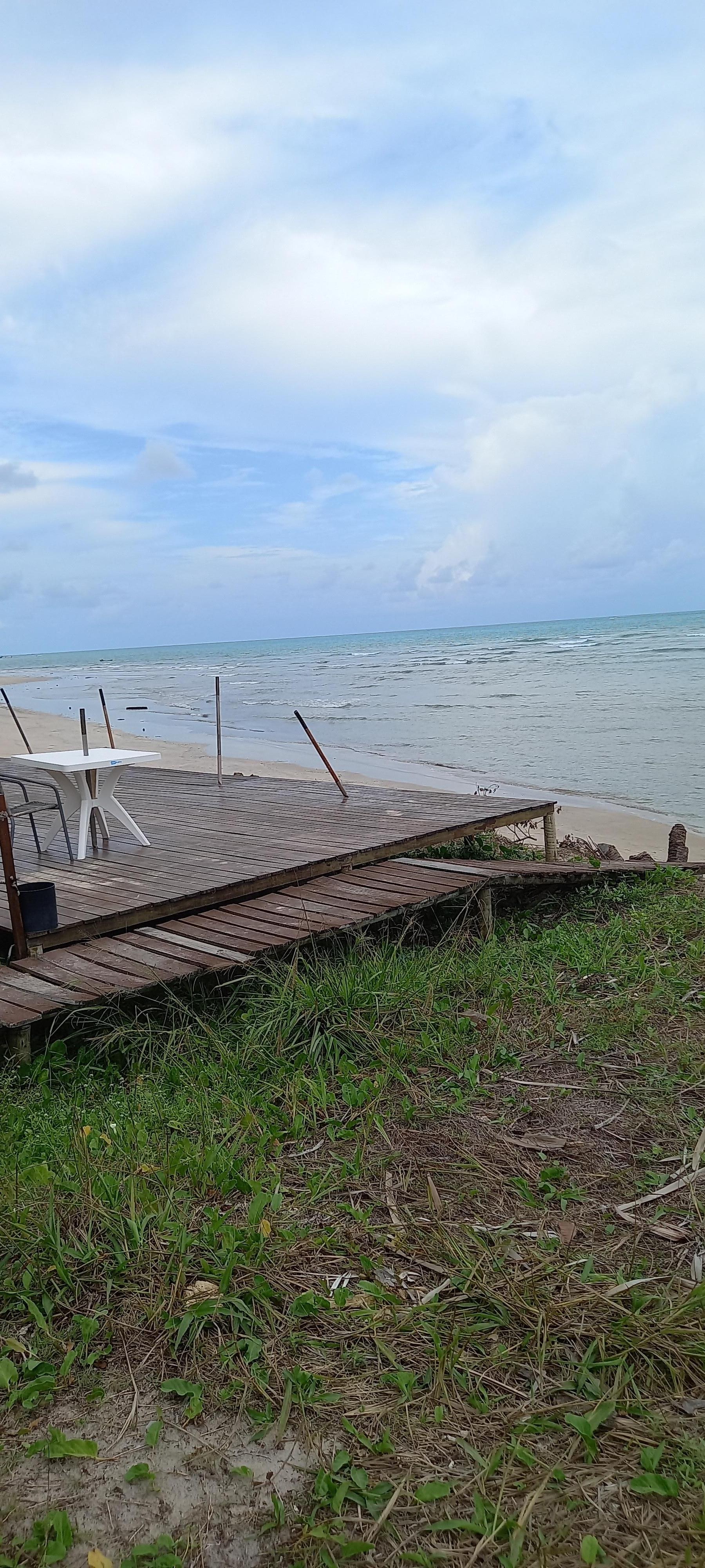 Deck sem manutenção, pessoas idosas não conseguem ir para a praia, a minha mãe foi pq é bem ativa! 
