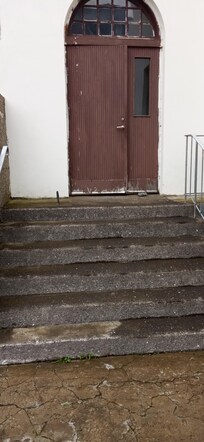 Escaleras para entrar